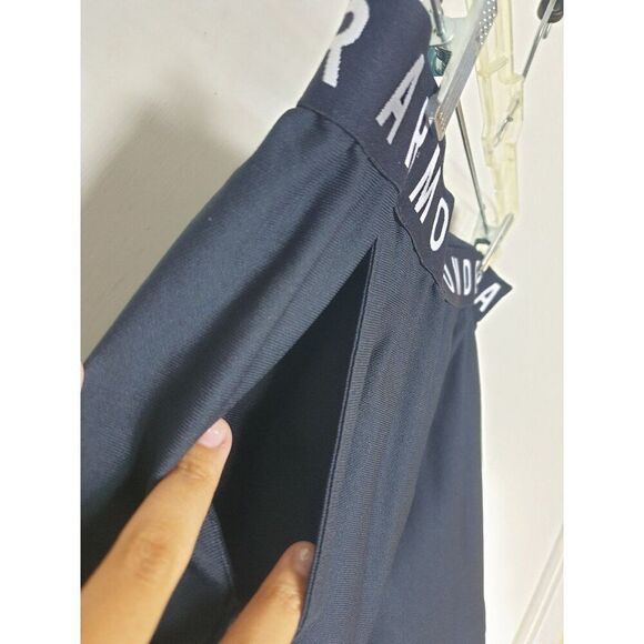 Under Armour Women's Shorts S Black 3.0 Logo Elastic Waistband Pockets - Picture 8 of 8